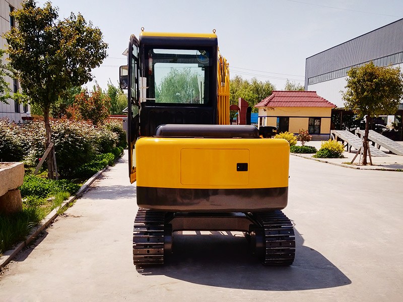 新型35型履帶式挖掘機(jī)2.jpg